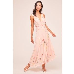 Astr Dresses - NWOT ASTR maxi gown size small Astr Dresses - NWOT ASTR maxi gown size small